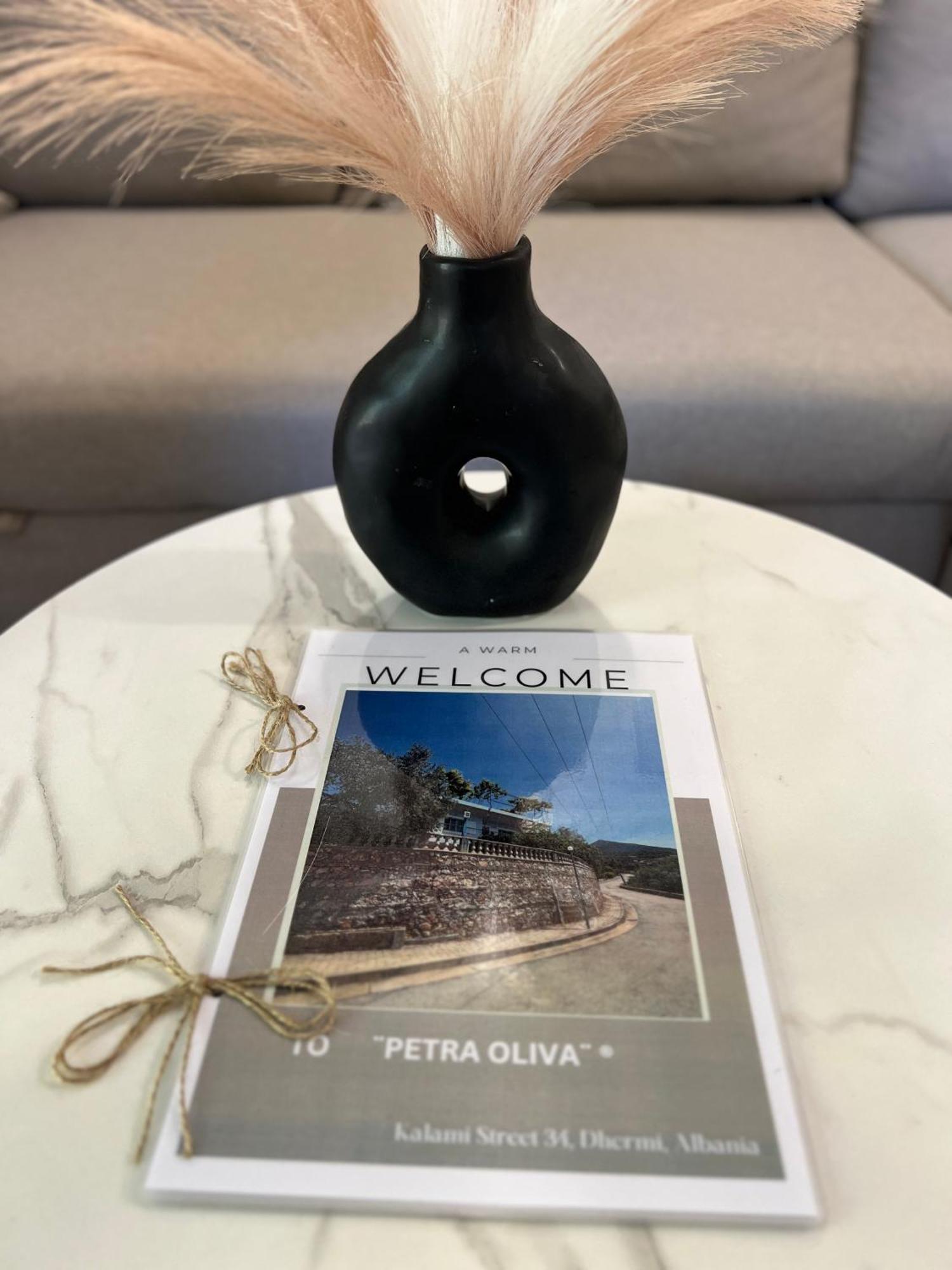Petra Oliva Apartment Дхерми Экстерьер фото